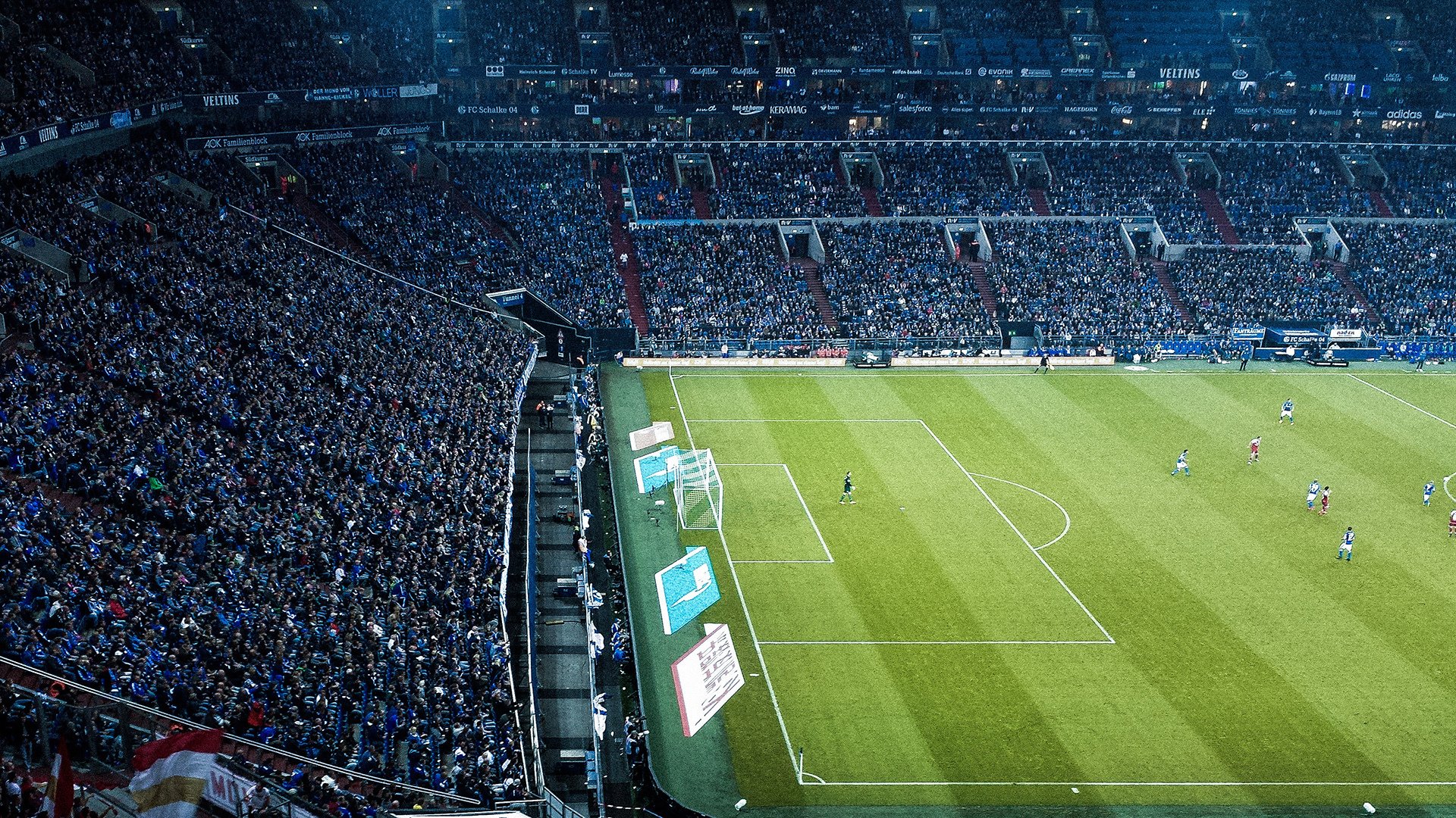 黄蜂刺破黎明！多特蒙德绝境逆袭，德甲王座争夺战上演史诗级翻转